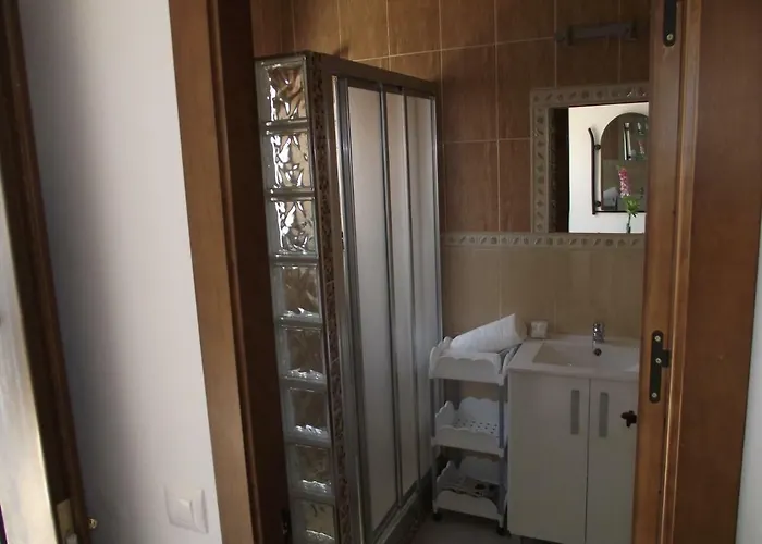 Гостьовий будинок El Canario *